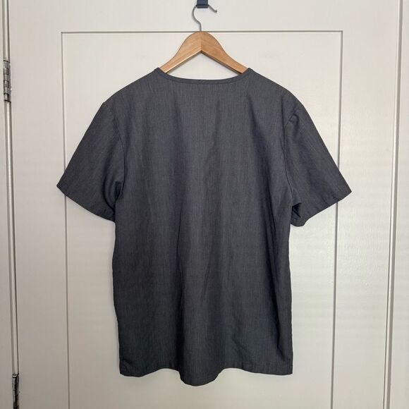 Figs Leon Three-Pocket Scrub Top Mens Sz L Graphite Medical Doctor PO1683 - Picture 4 of 10